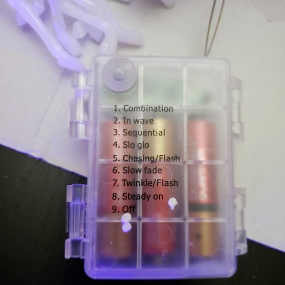 Skulls and skeletons multicolor string lights - Picture 8 of 10